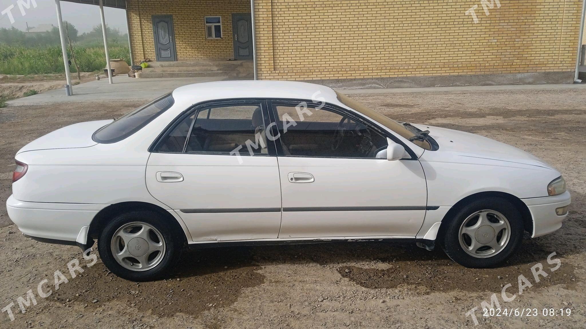 Toyota Carina 1994 - 37 000 TMT - Мургап - img 4