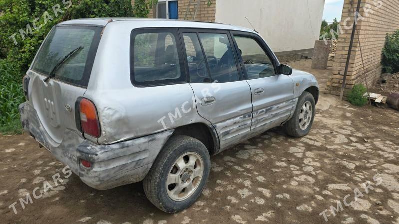 Toyota RAV4 1996 - 36 000 TMT - Halaç - img 2