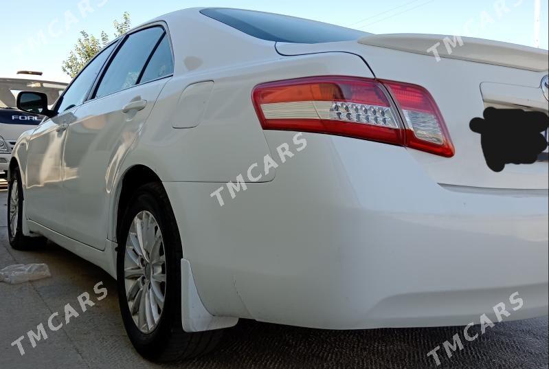 Toyota Camry 2010 - 120 000 TMT - Балканабат - img 2