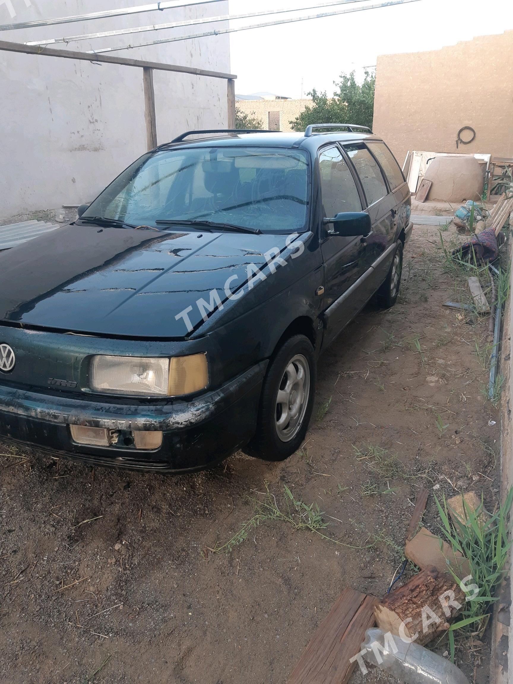 Volkswagen Passat 1993 - 18 000 TMT - Daşoguz - img 4