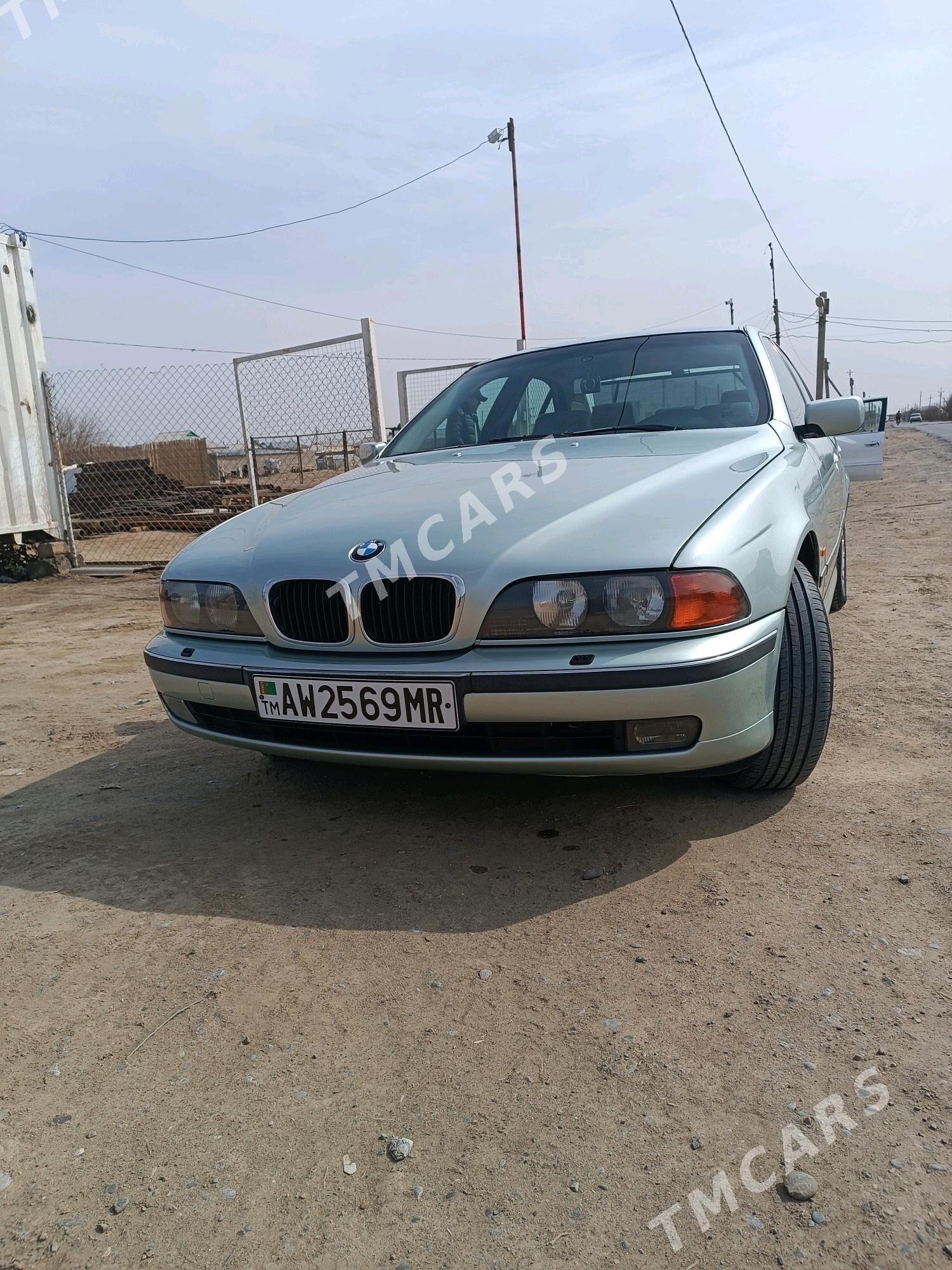 BMW E39 1998 - 85 000 TMT - Мары - img 3