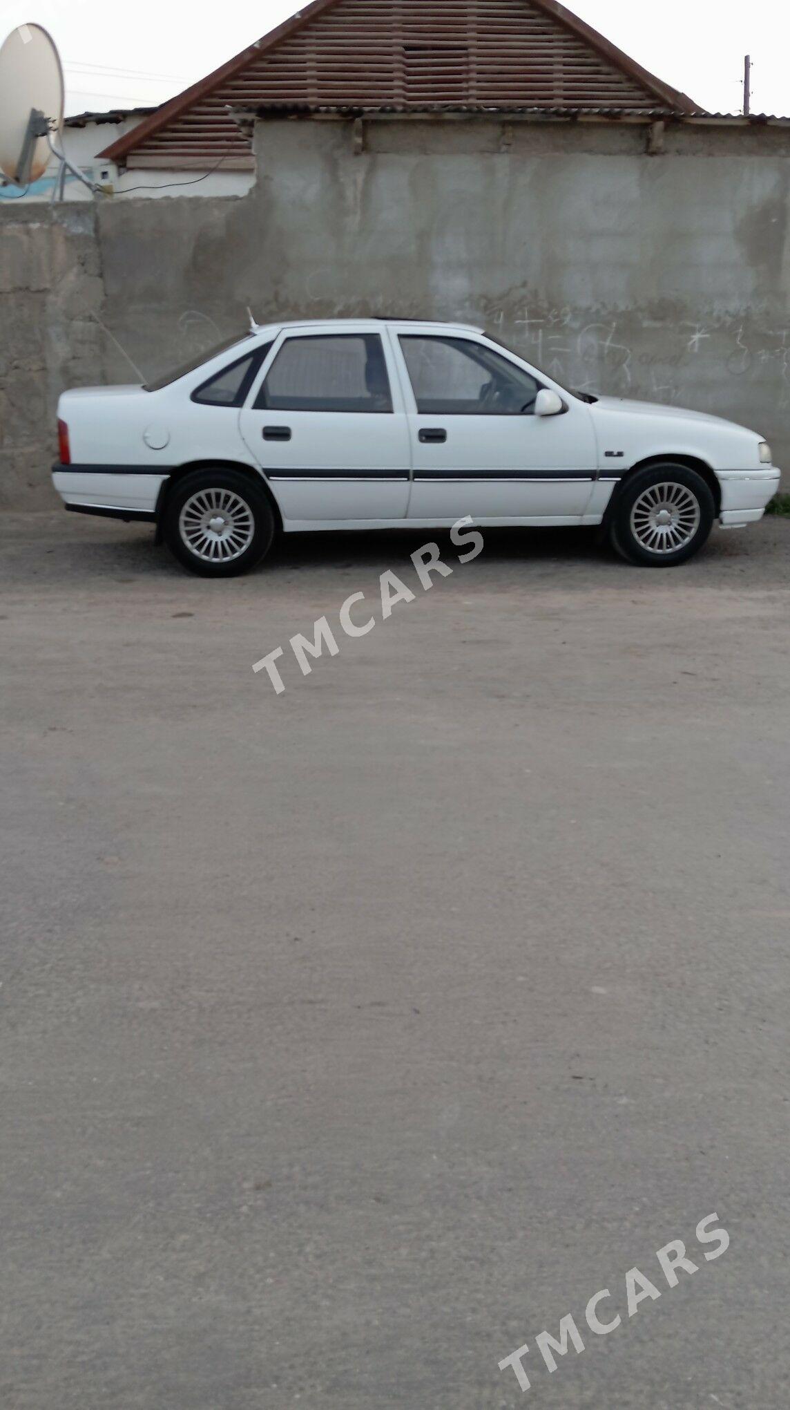 Opel Vectra 1991 - 30 000 TMT - Бузмеин - img 7