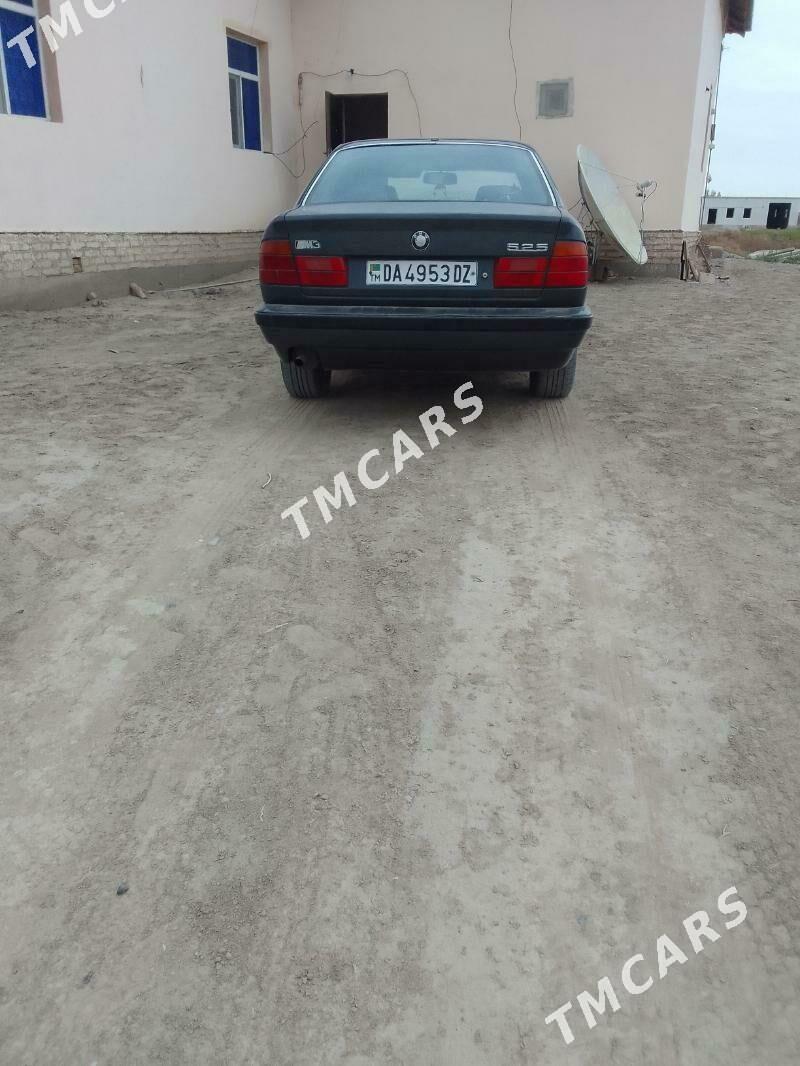 BMW 525 1989 - 30 000 TMT - Дашогуз - img 2