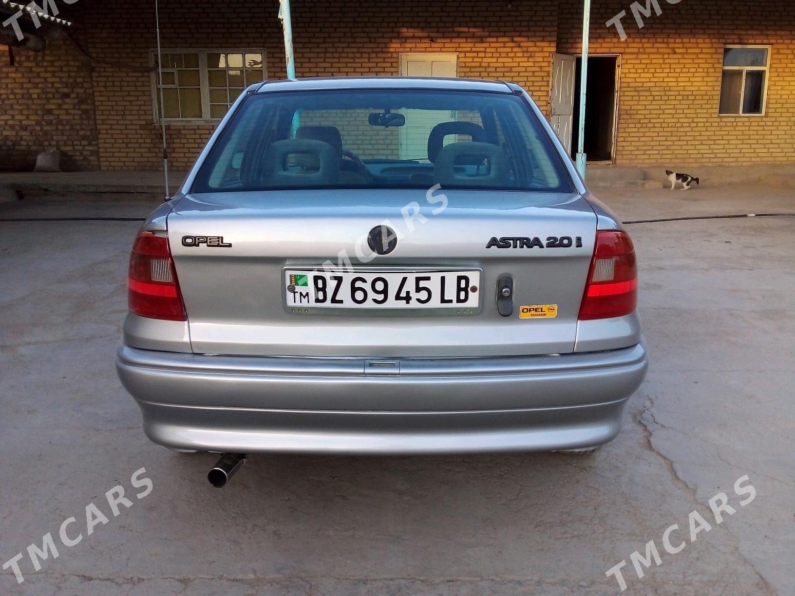 Opel Astra 1996 - 35 000 TMT - Дарганата - img 4