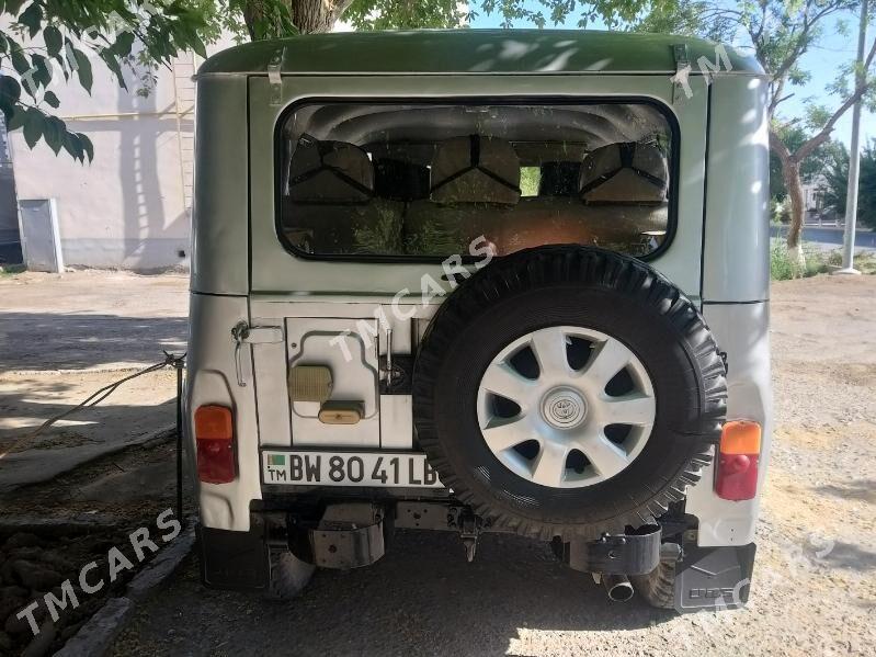 UAZ 469 2001 - 62 000 TMT - Дянев - img 3