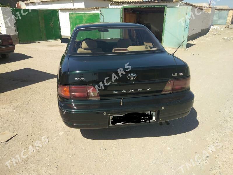 Toyota Camry 1994 - 75 000 TMT - Gumdag - img 2