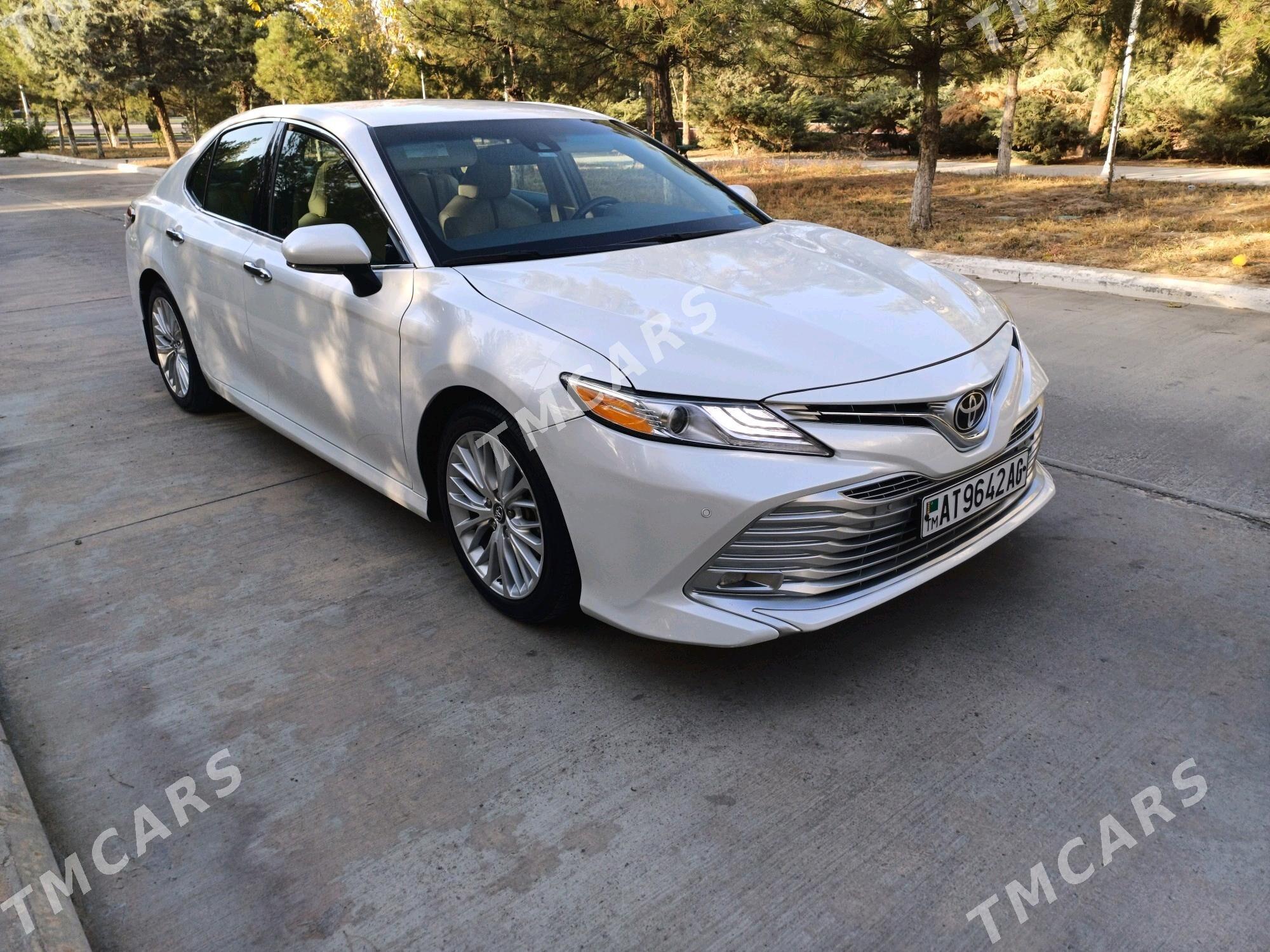 Toyota Camry 2018 - 350 000 TMT - Ашхабад - img 2