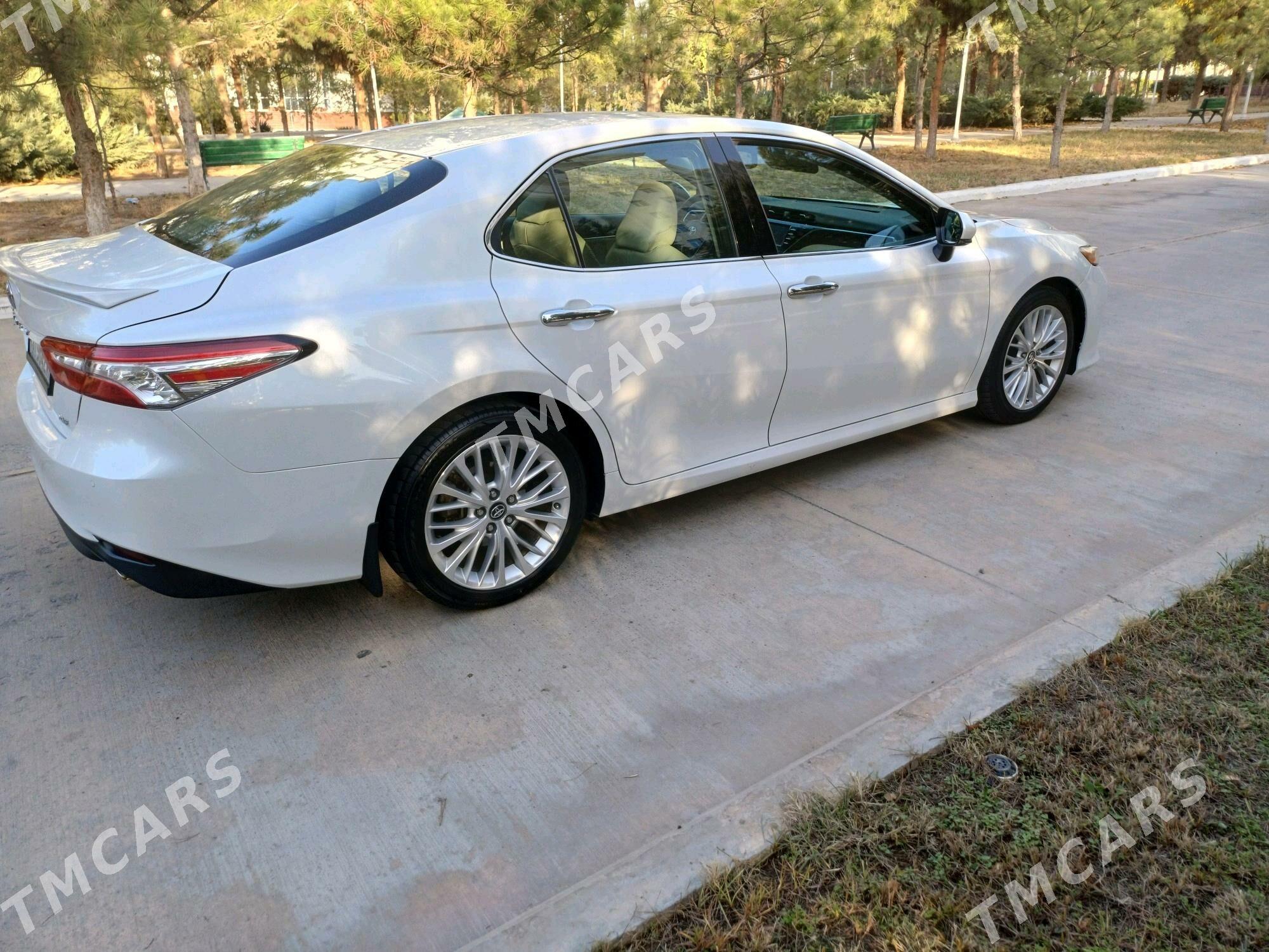 Toyota Camry 2018 - 350 000 TMT - Ашхабад - img 3