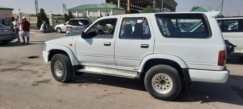 Toyota 4Runner 1995 - 65 000 TMT - Türkmenabat - img 2