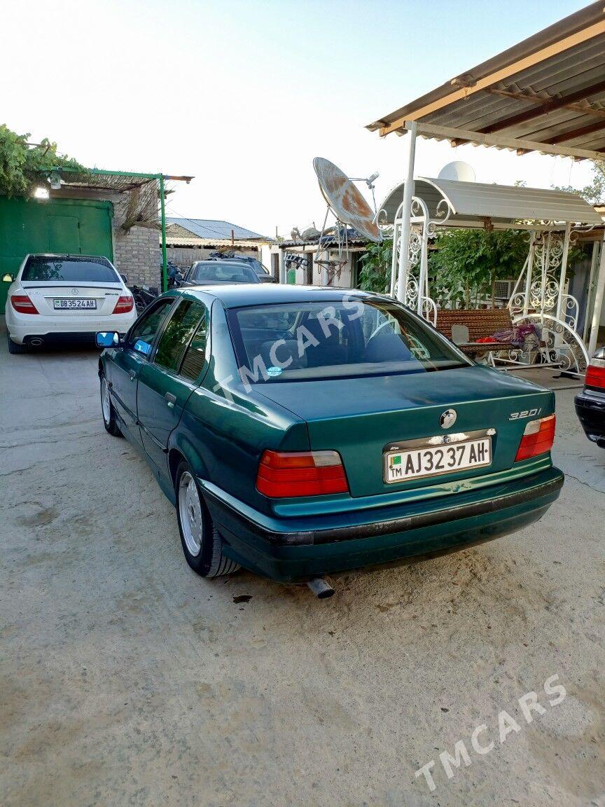 BMW 320 1992 - 32 000 TMT - Kaka - img 4