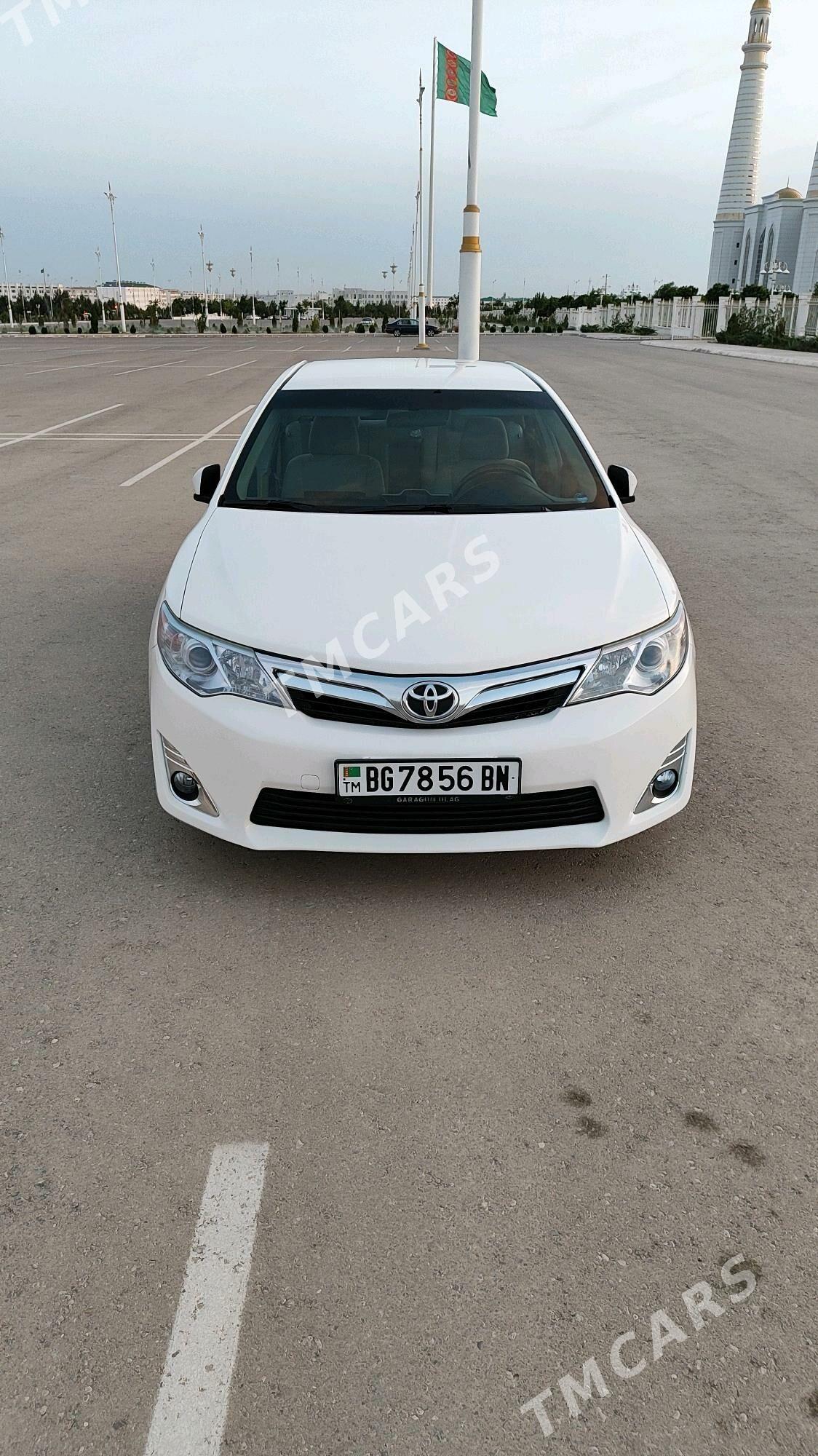 Toyota Camry 2012 - 180 000 TMT - Балканабат - img 2