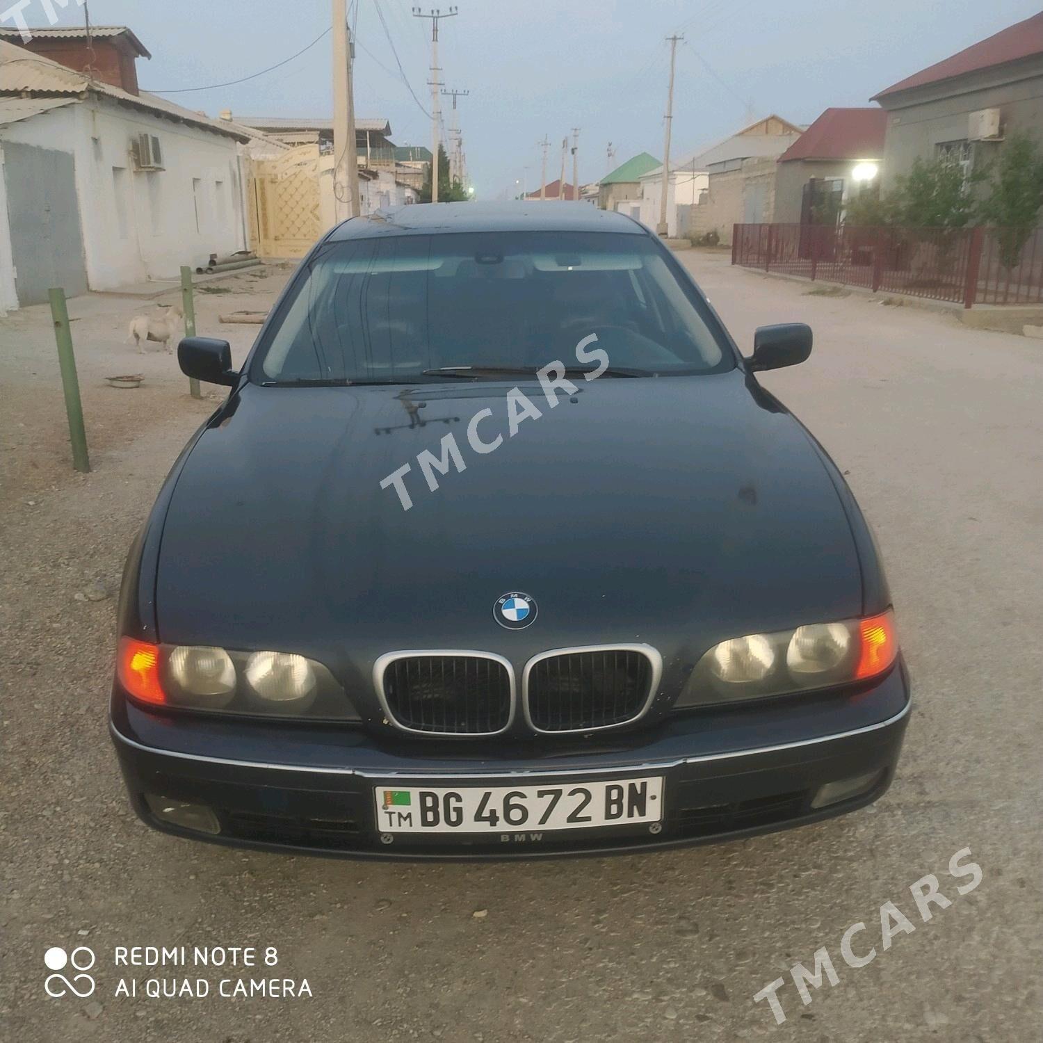 BMW 528 1999 - 77 000 TMT - Балканабат - img 2