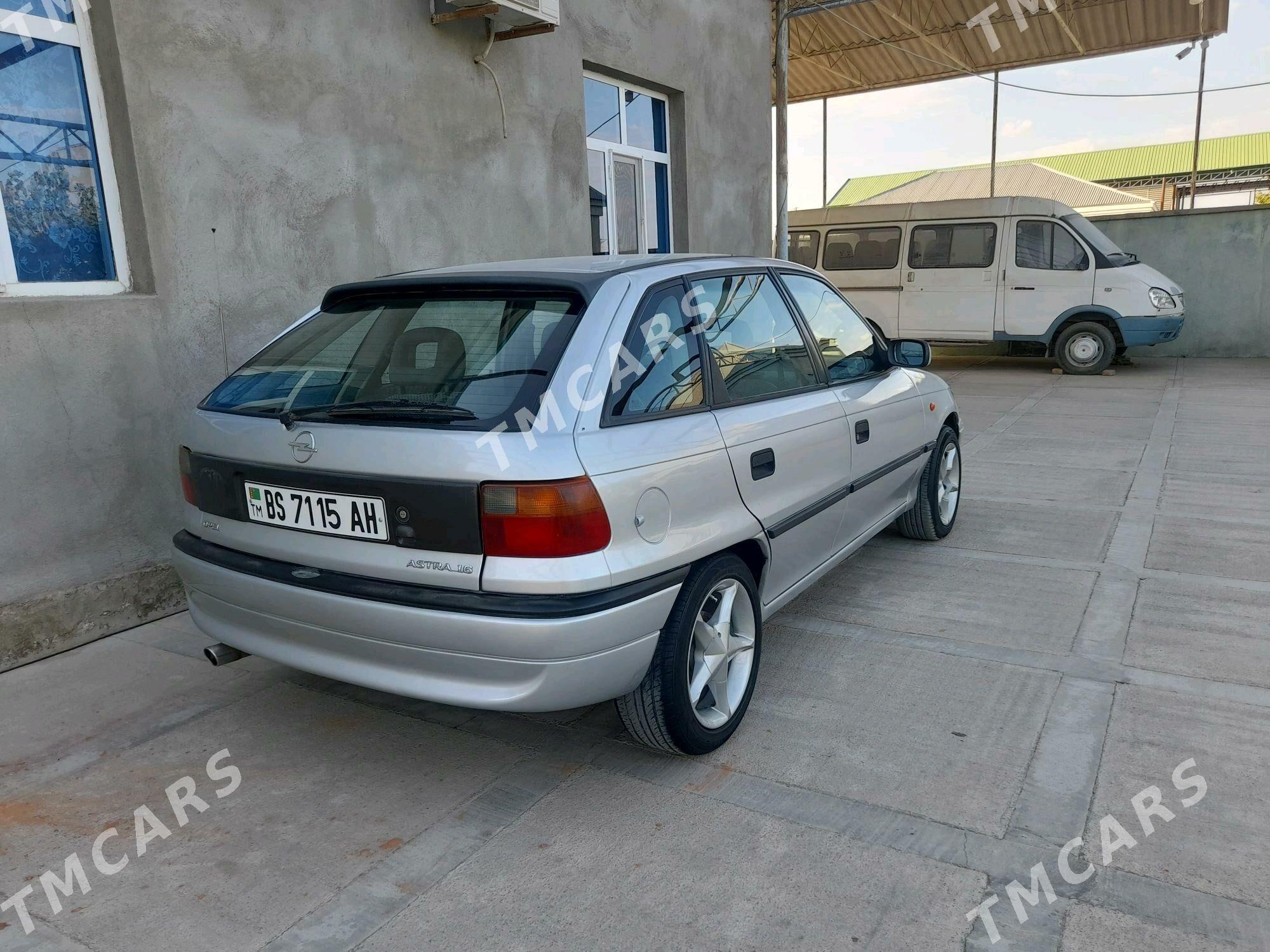 Opel Astra 1995 - 45 000 TMT - Бахарден - img 4