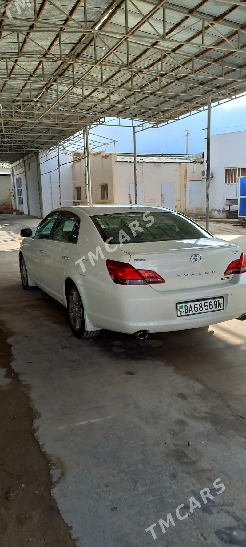 Toyota Avalon 2009 - 190 000 TMT - Балканабат - img 3