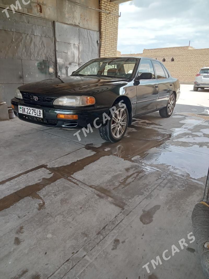 Toyota Camry 1994 - 80 000 TMT - Фарап - img 4