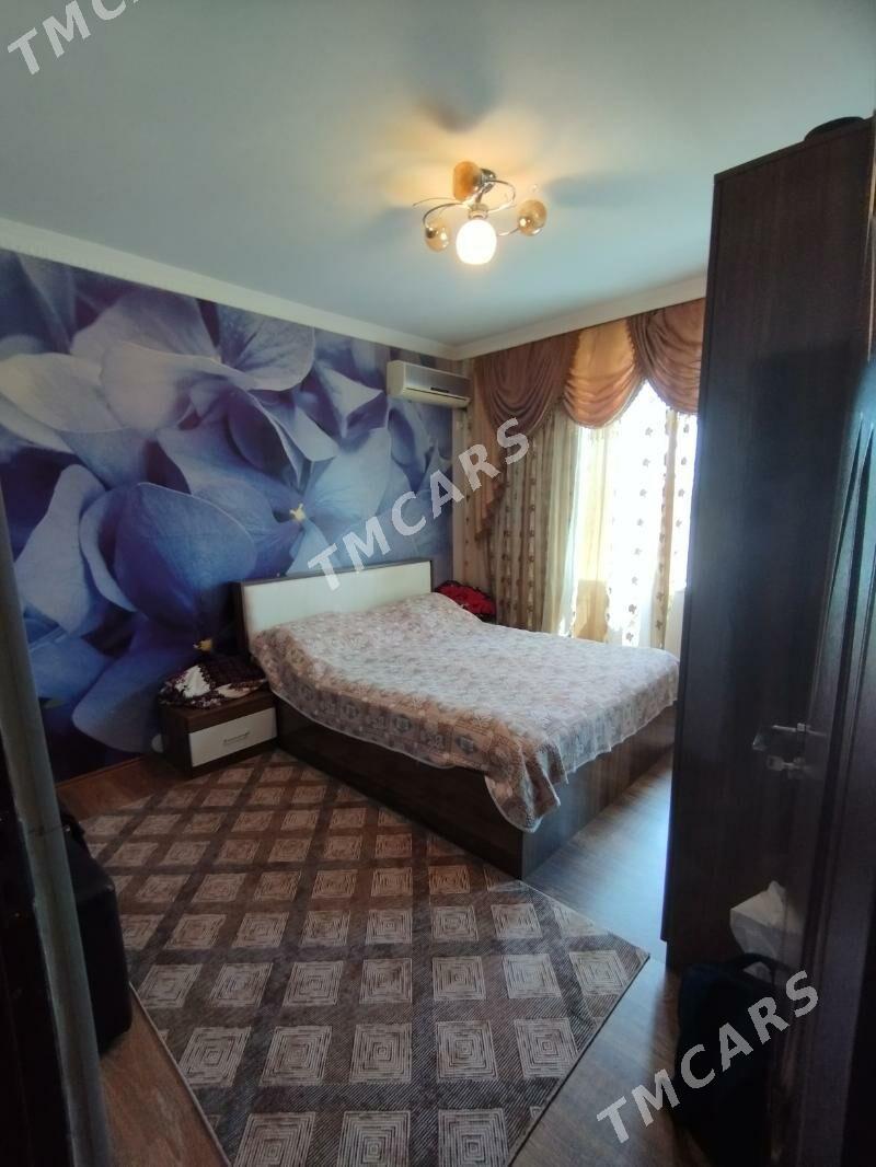 Продам квартиру 4ком 3этаж - Türkmenbaşy - img 2