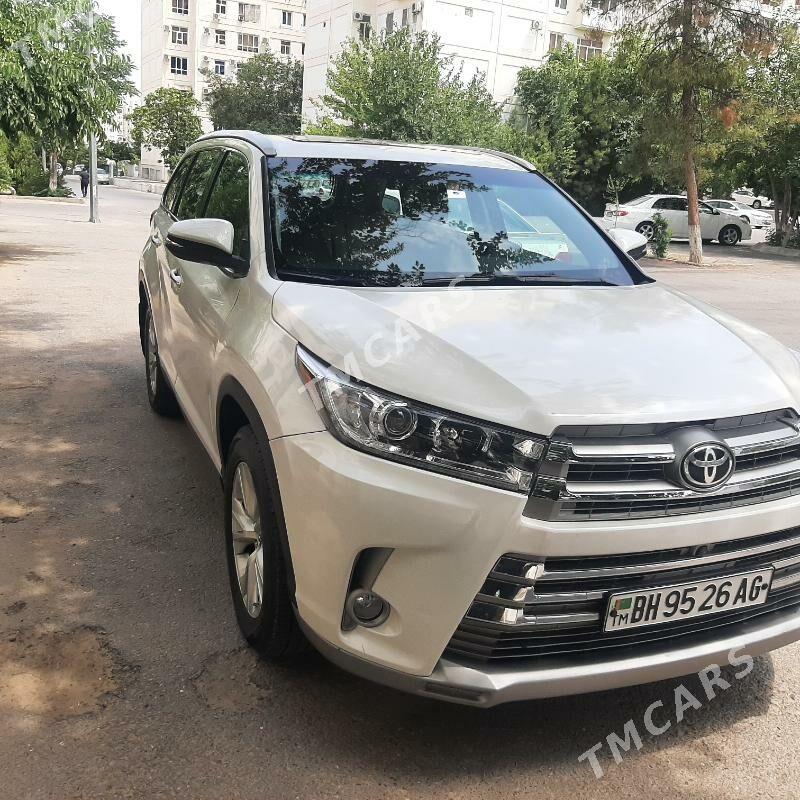 Toyota Highlander 2018 - 435 000 TMT - Ашхабад - img 2