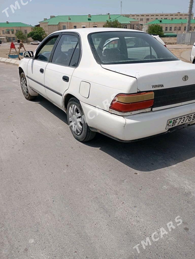 Toyota Corolla 1993 - 36 000 TMT - Türkmenbaşy - img 3