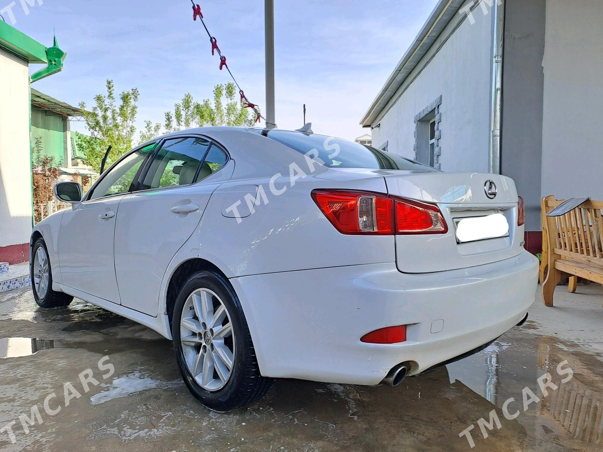 Lexus IS 250 2011 - 135 000 TMT - Aşgabat - img 2