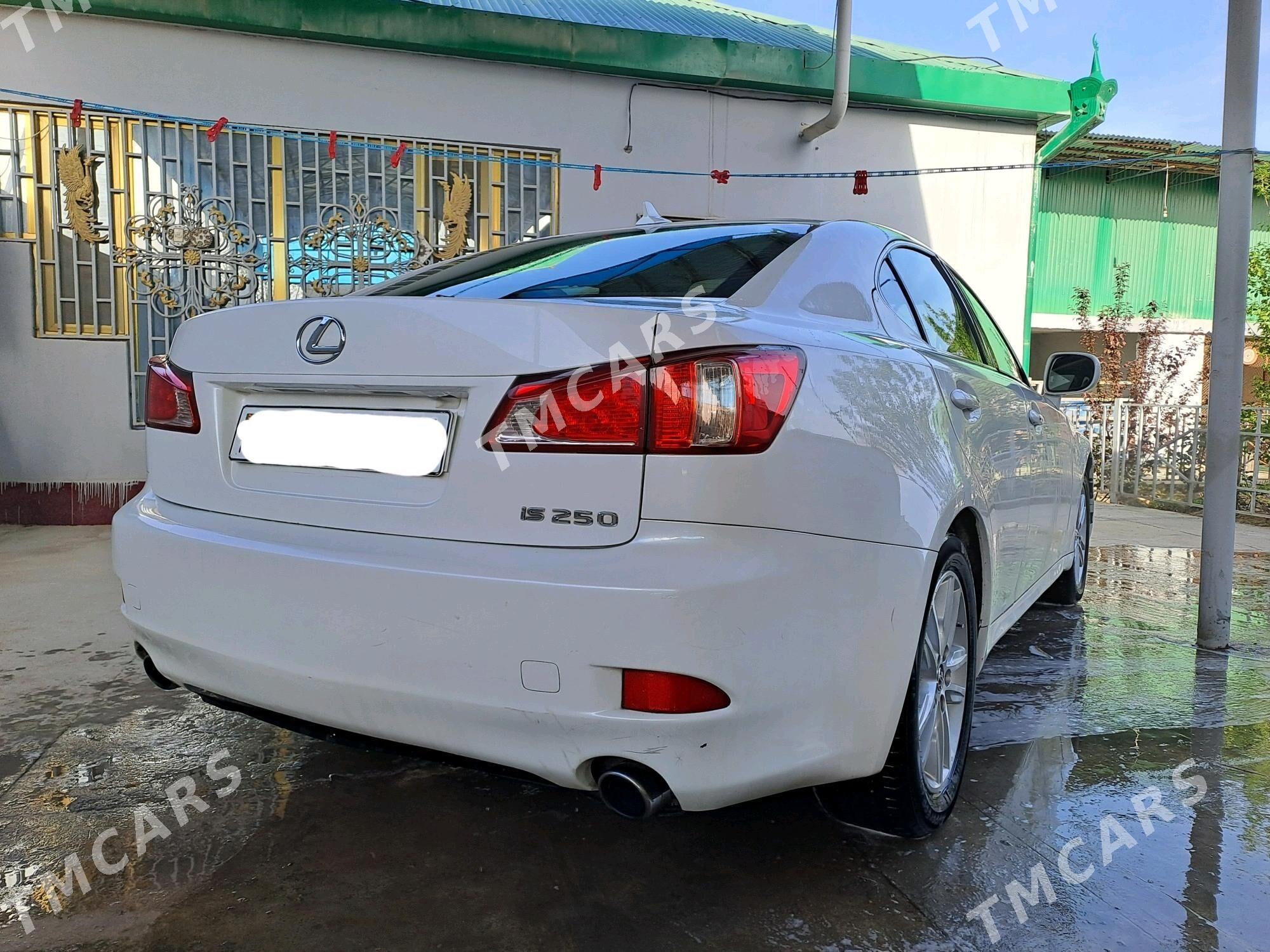 Lexus IS 250 2011 - 135 000 TMT - Ашхабад - img 4