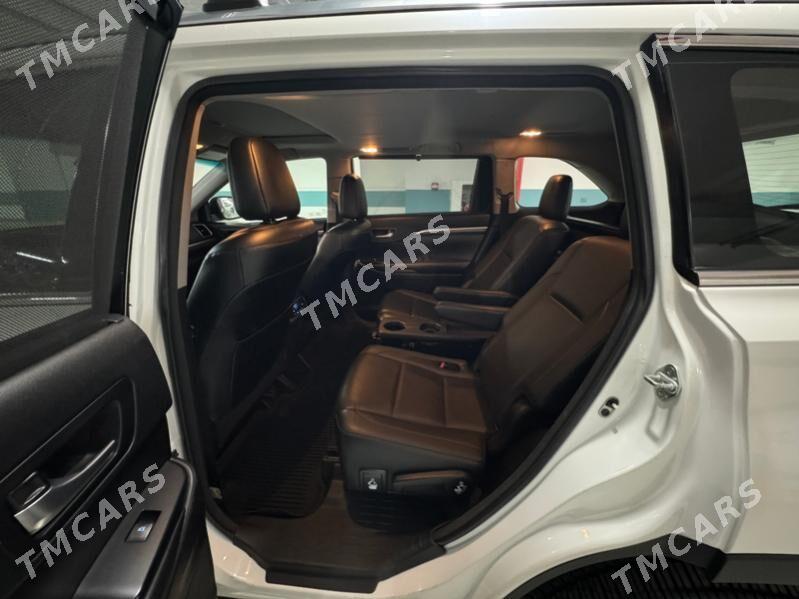 Toyota Highlander 2018 - 500 000 TMT - Aşgabat - img 7