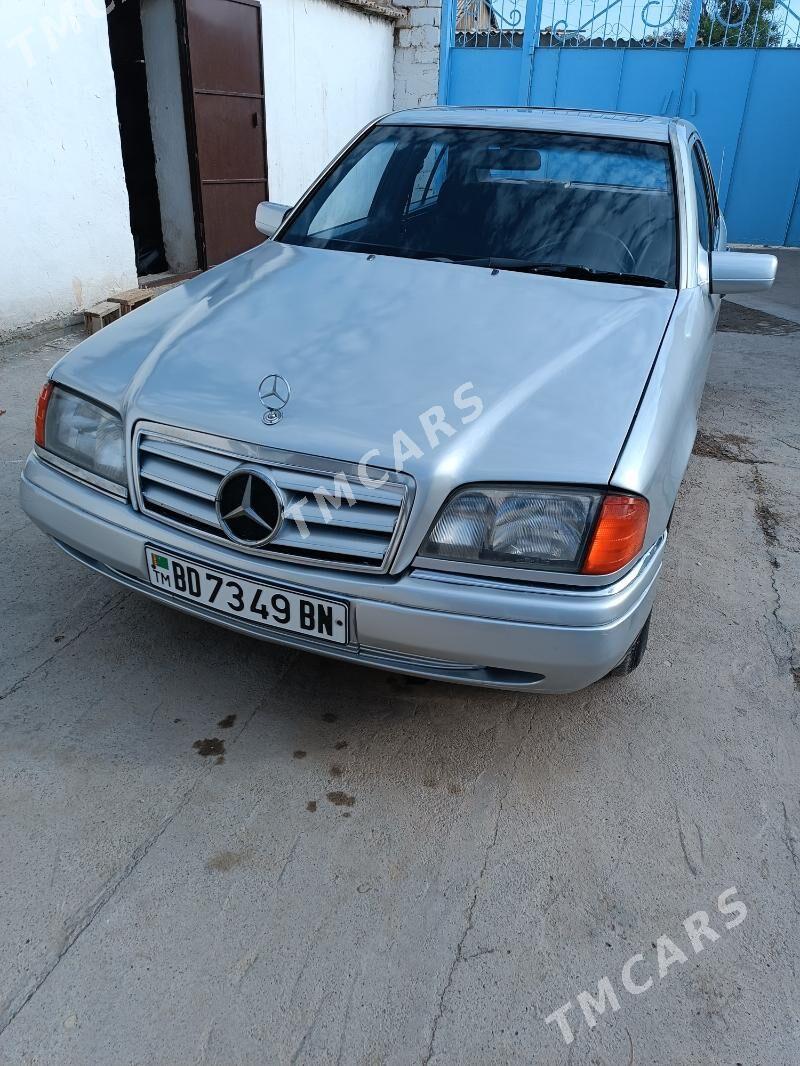 Mercedes-Benz C280 1994 - 50 000 TMT - Gyzylarbat - img 3