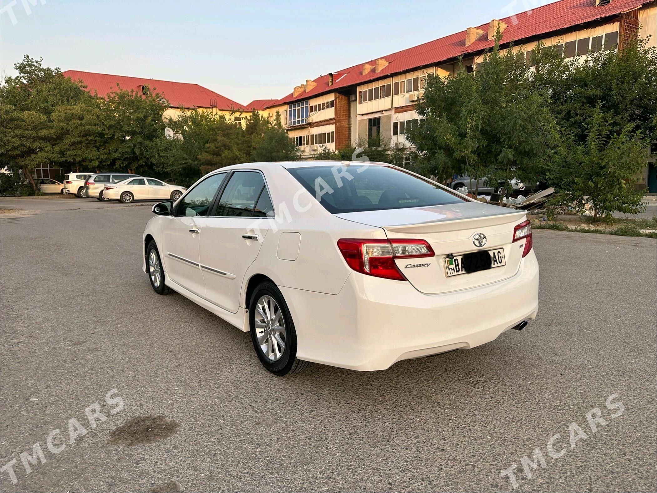 Toyota Camry 2013 - 194 000 TMT - 30 mkr - img 3