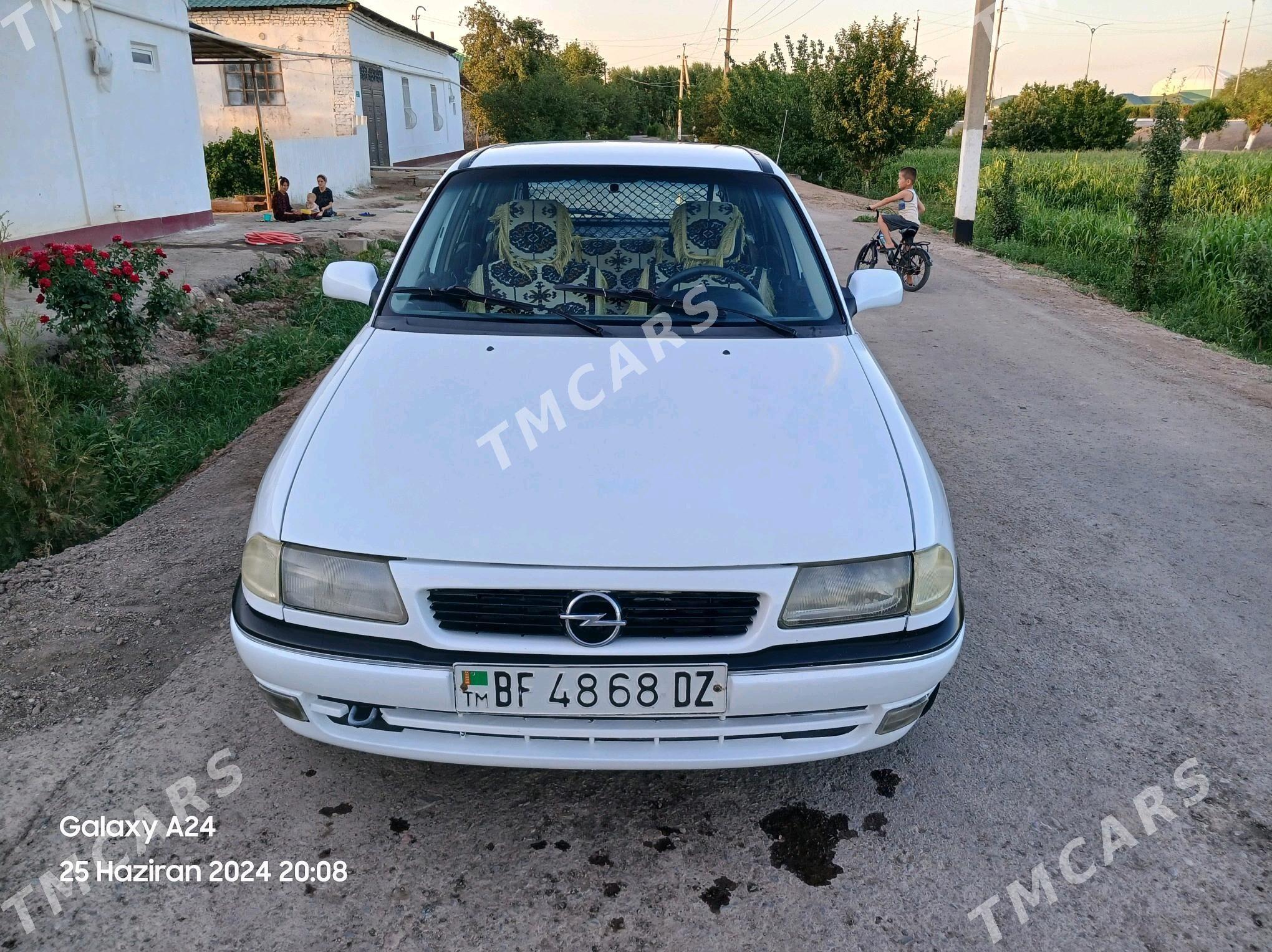 Opel Astra 1995 - 35 000 TMT - Дашогуз - img 3
