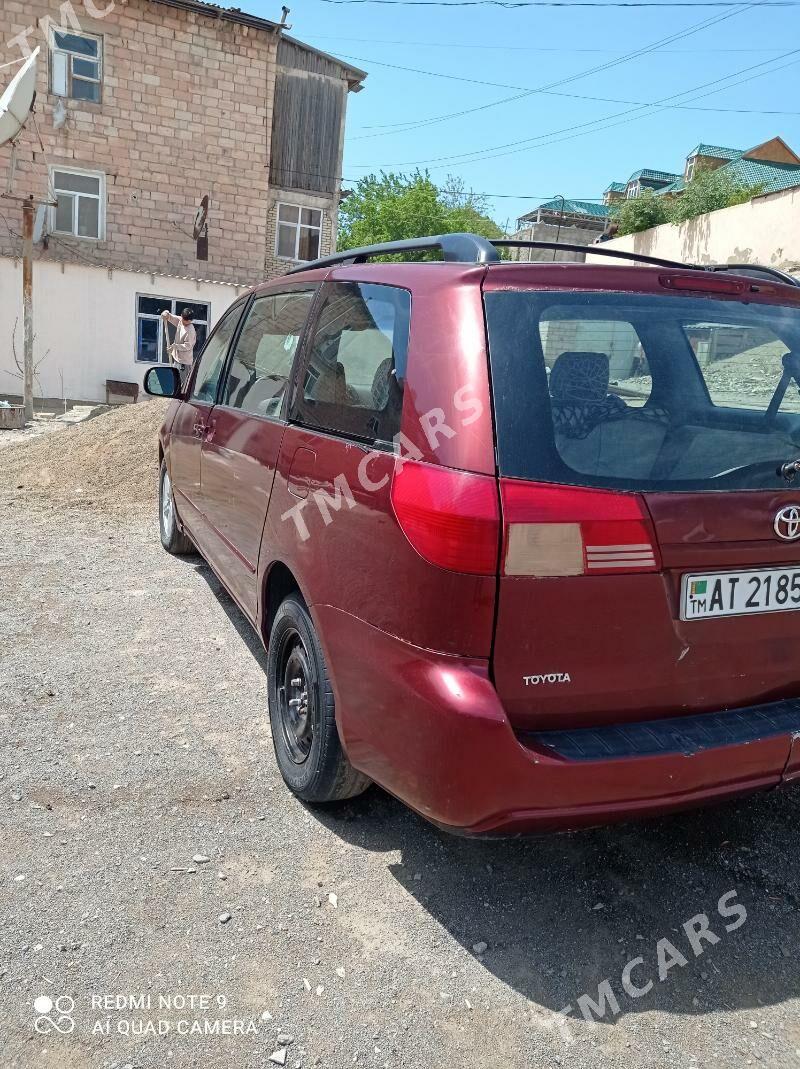 Toyota Sienna 2004 - 160 000 TMT - Türkmenbaşy - img 2