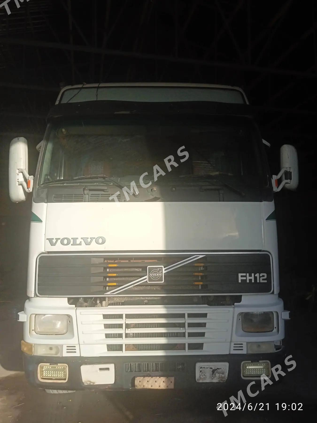 Volvo FH12 2001 - 240 000 TMT - Mary - img 3