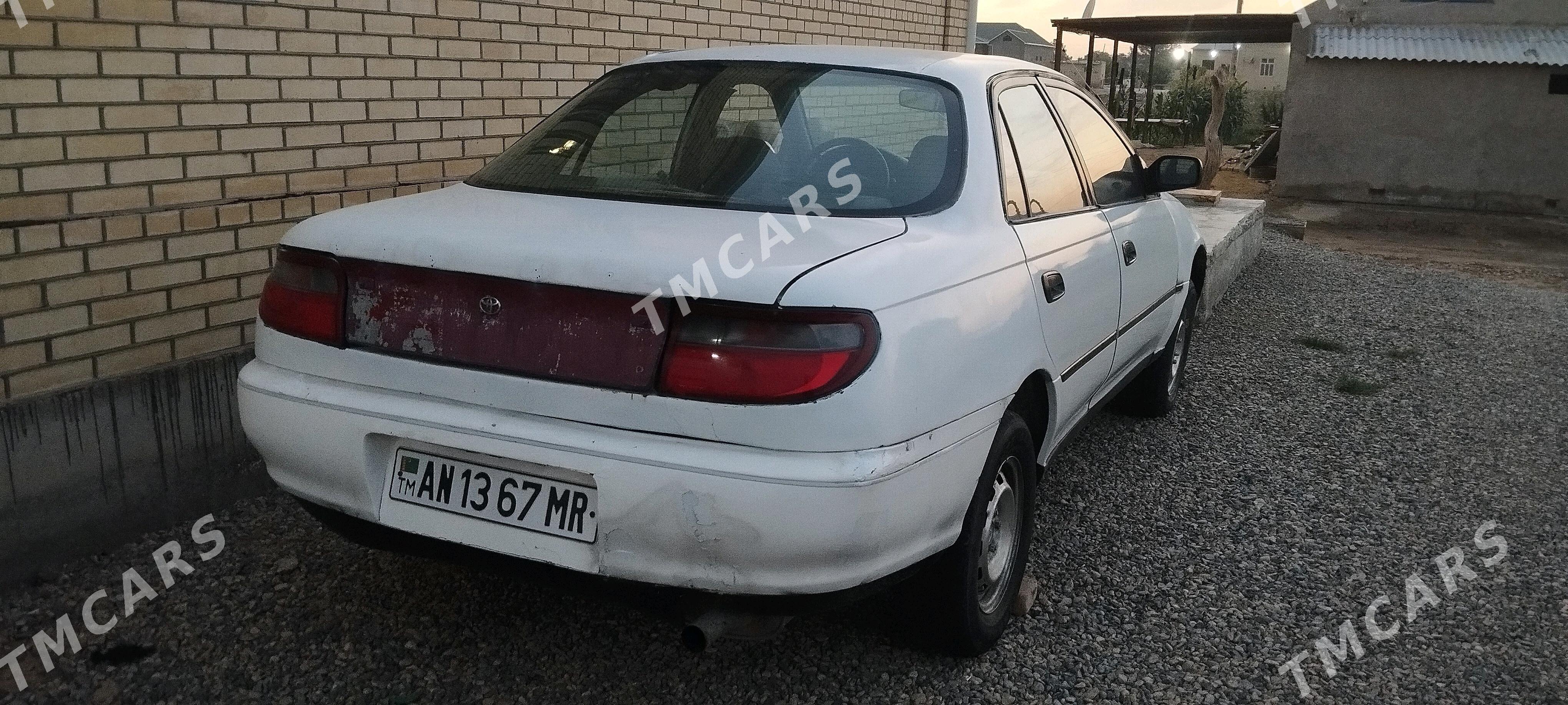 Toyota Carina 1994 - 20 000 TMT - Мары - img 3