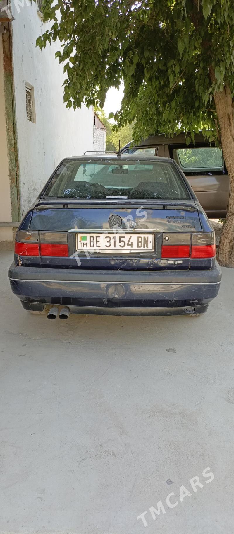 Volkswagen Golf III 1993 - 20 000 TMT - Balkanabat - img 3