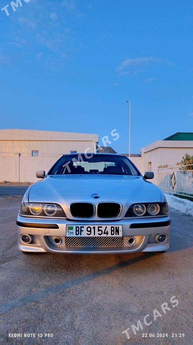 BMW E39 1999 - 80 000 TMT - Türkmenbaşy - img 6