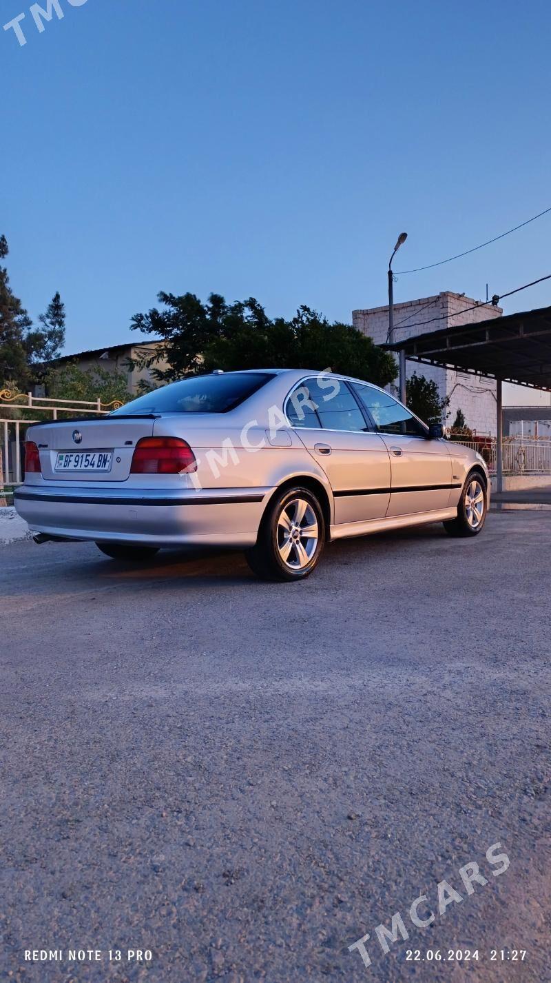 BMW E39 1999 - 80 000 TMT - Türkmenbaşy - img 2