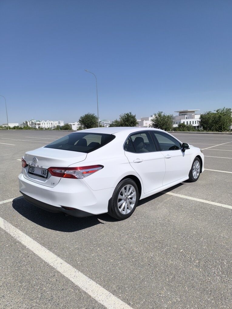 Toyota Camry 2018 - 303 000 TMT - Ашхабад - img 9