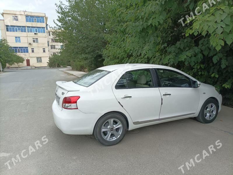 Toyota Yaris 2008 - 96 000 TMT - Ашхабад - img 2