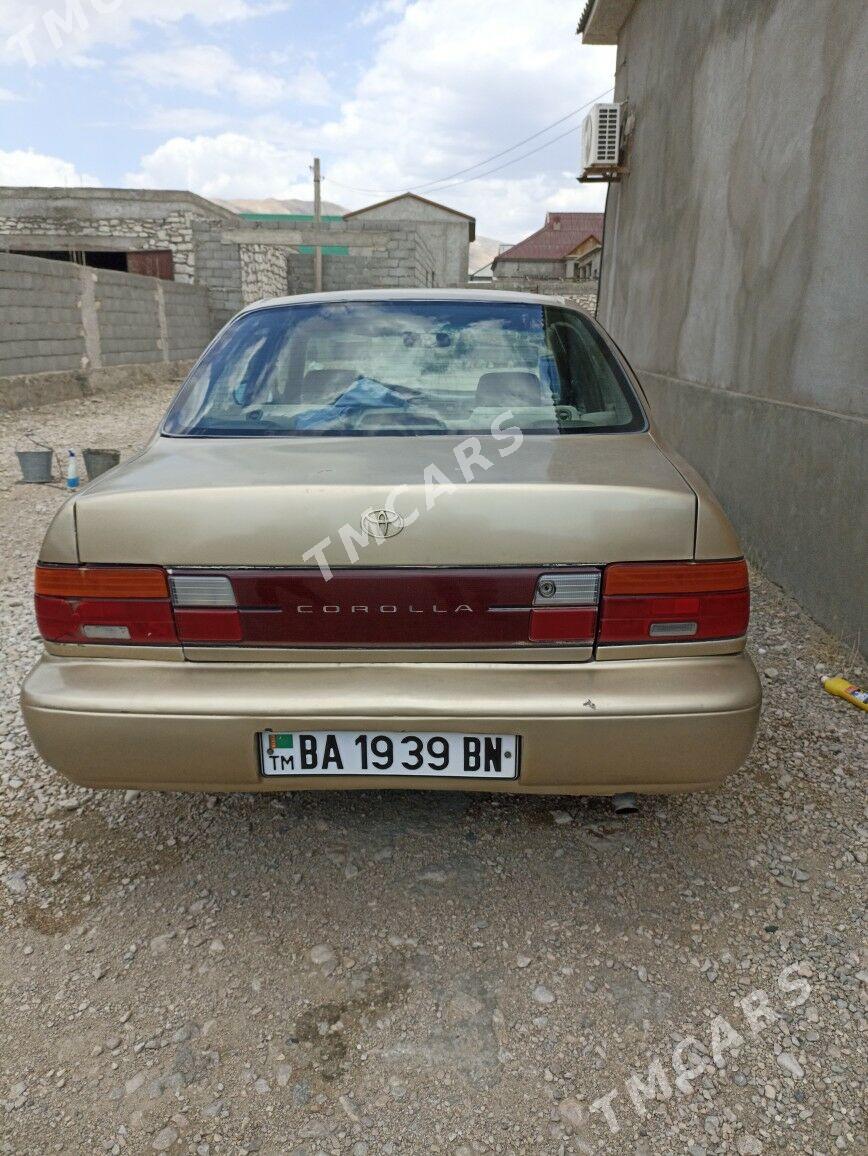 Toyota Corolla 1993 - 40 000 TMT - Balkanabat - img 3