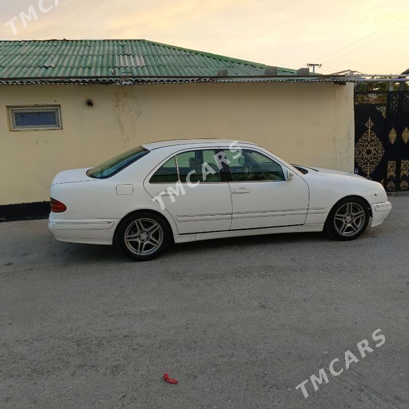 Mercedes-Benz E320 2001 - 70 000 TMT - Ашхабад - img 2