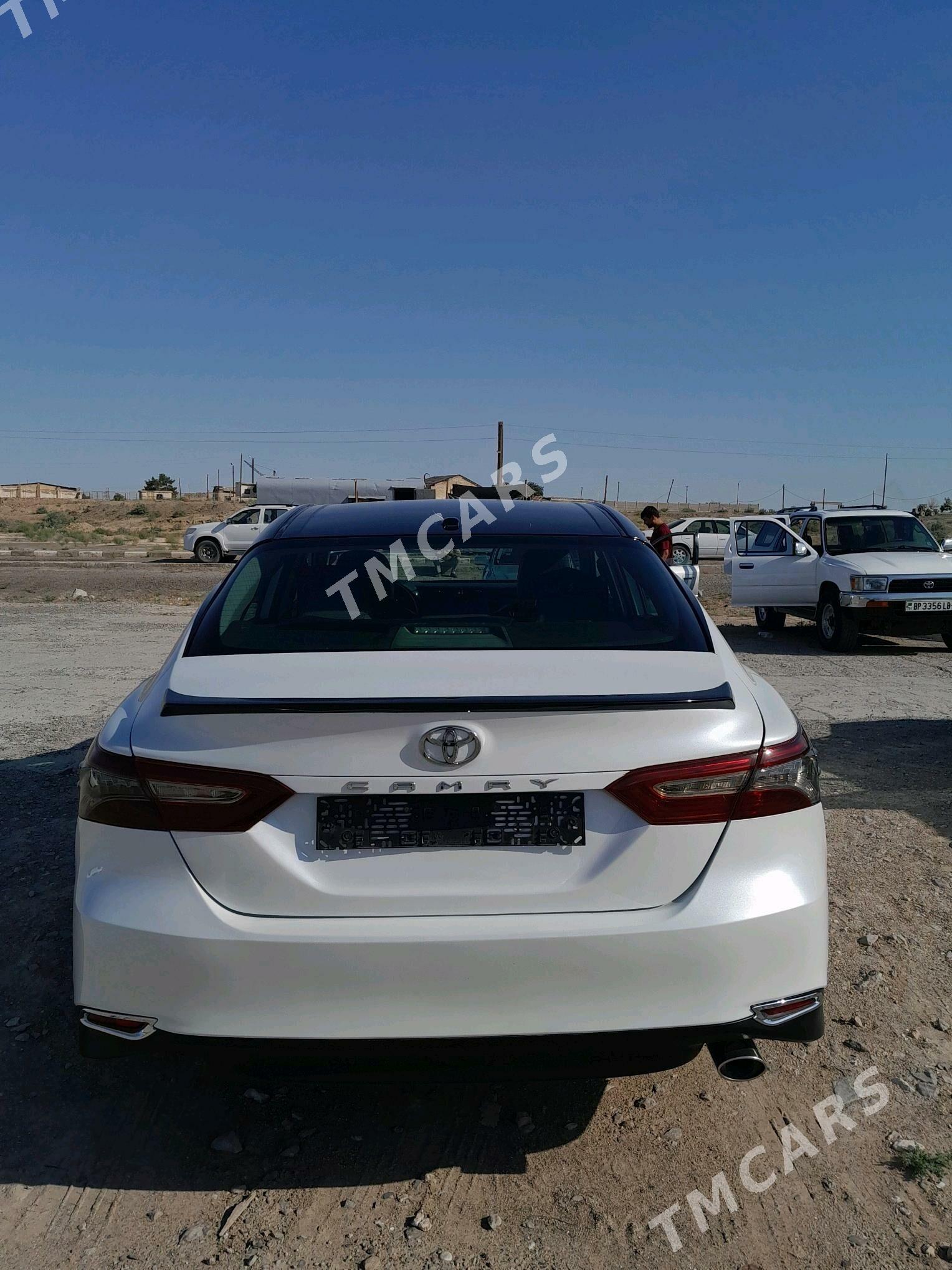 Toyota Camry 2019 - 300 000 TMT - Магданлы - img 7