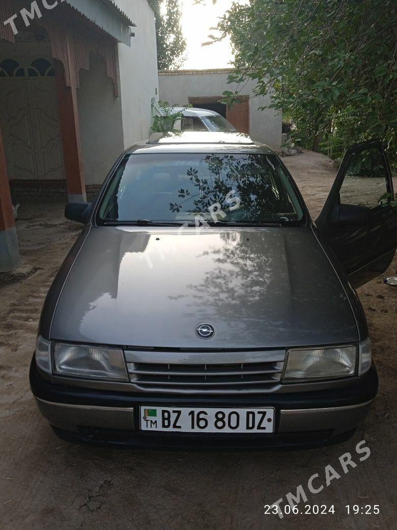 Opel Vectra 1992 - 30 000 TMT - Şabat etr. - img 4