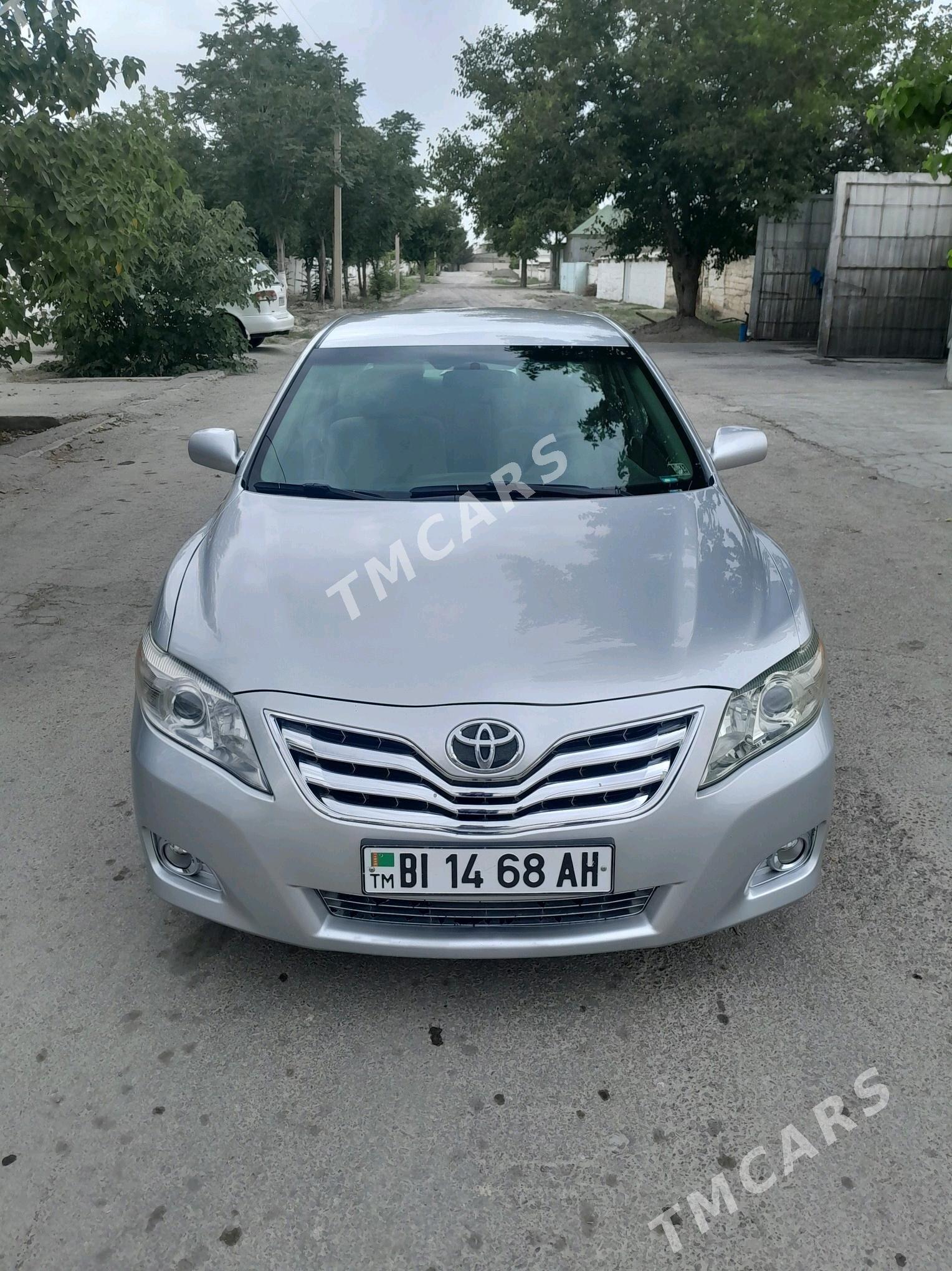 Toyota Camry 2011 - 170 000 TMT - Гёкдепе - img 2