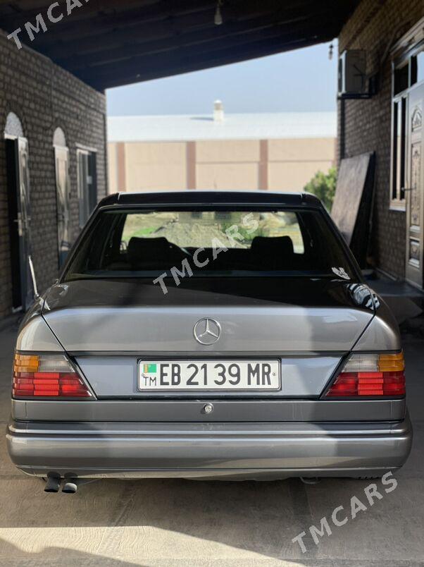 Mercedes-Benz 400E 1988 - 85 000 TMT - Mary - img 2