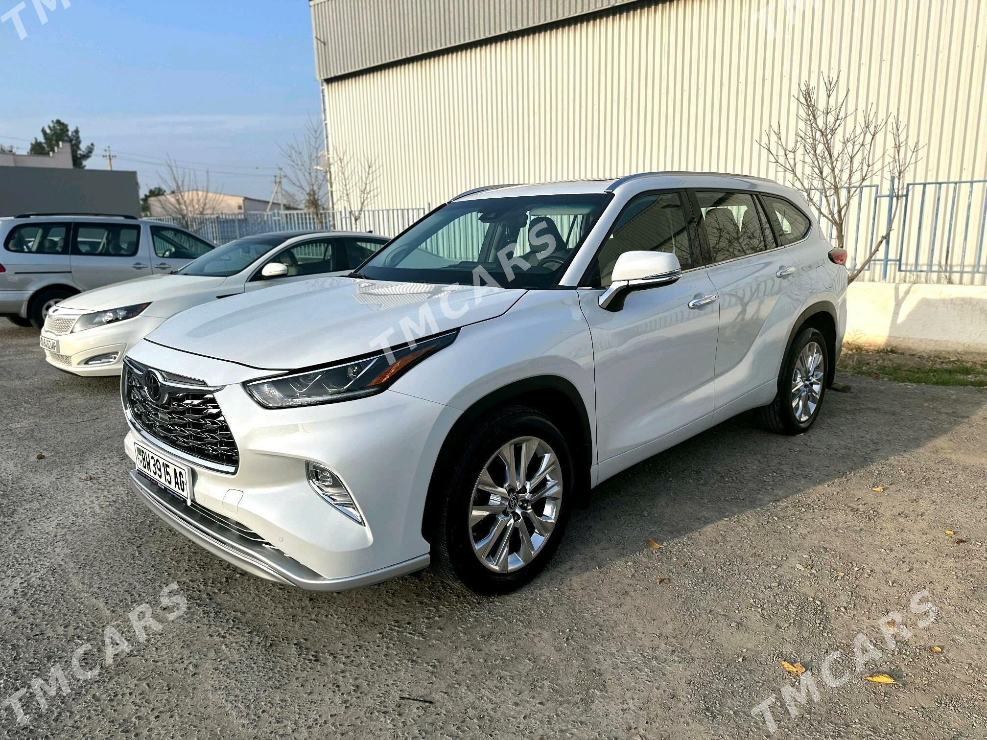 Toyota Highlander 2021 - 685 000 TMT - Ашхабад - img 4