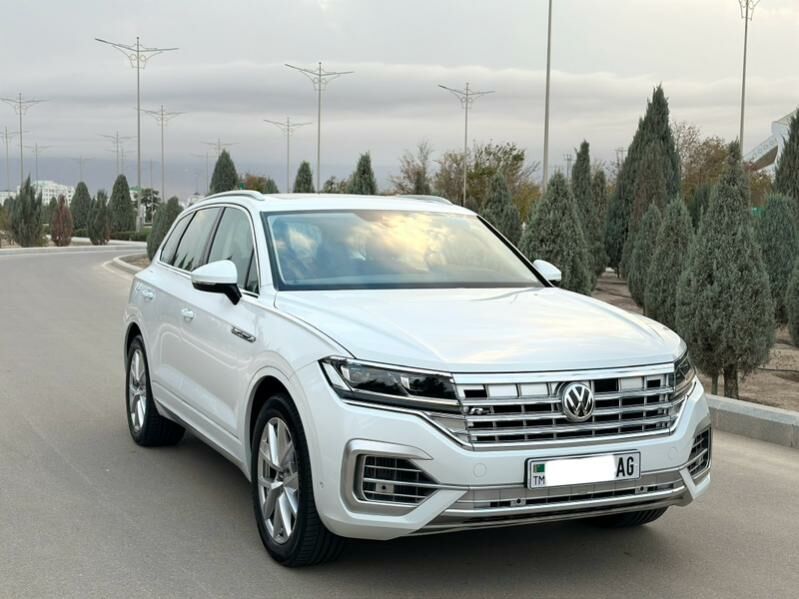 Volkswagen Touareg 2019 - 1 400 000 TMT - Ашхабад - img 6