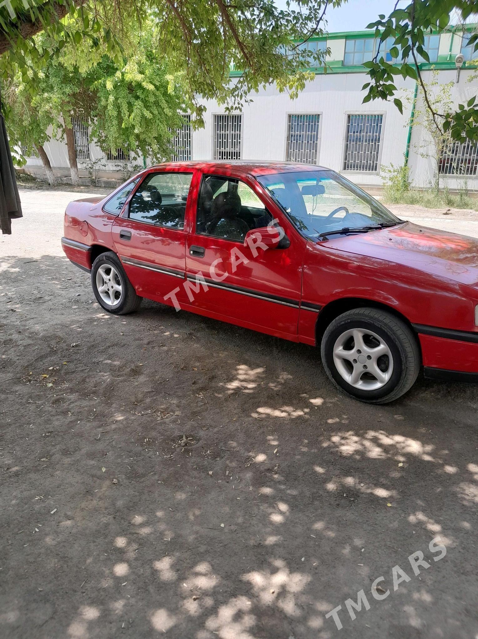 Opel Vectra 1992 - 23 000 TMT - Мары - img 4