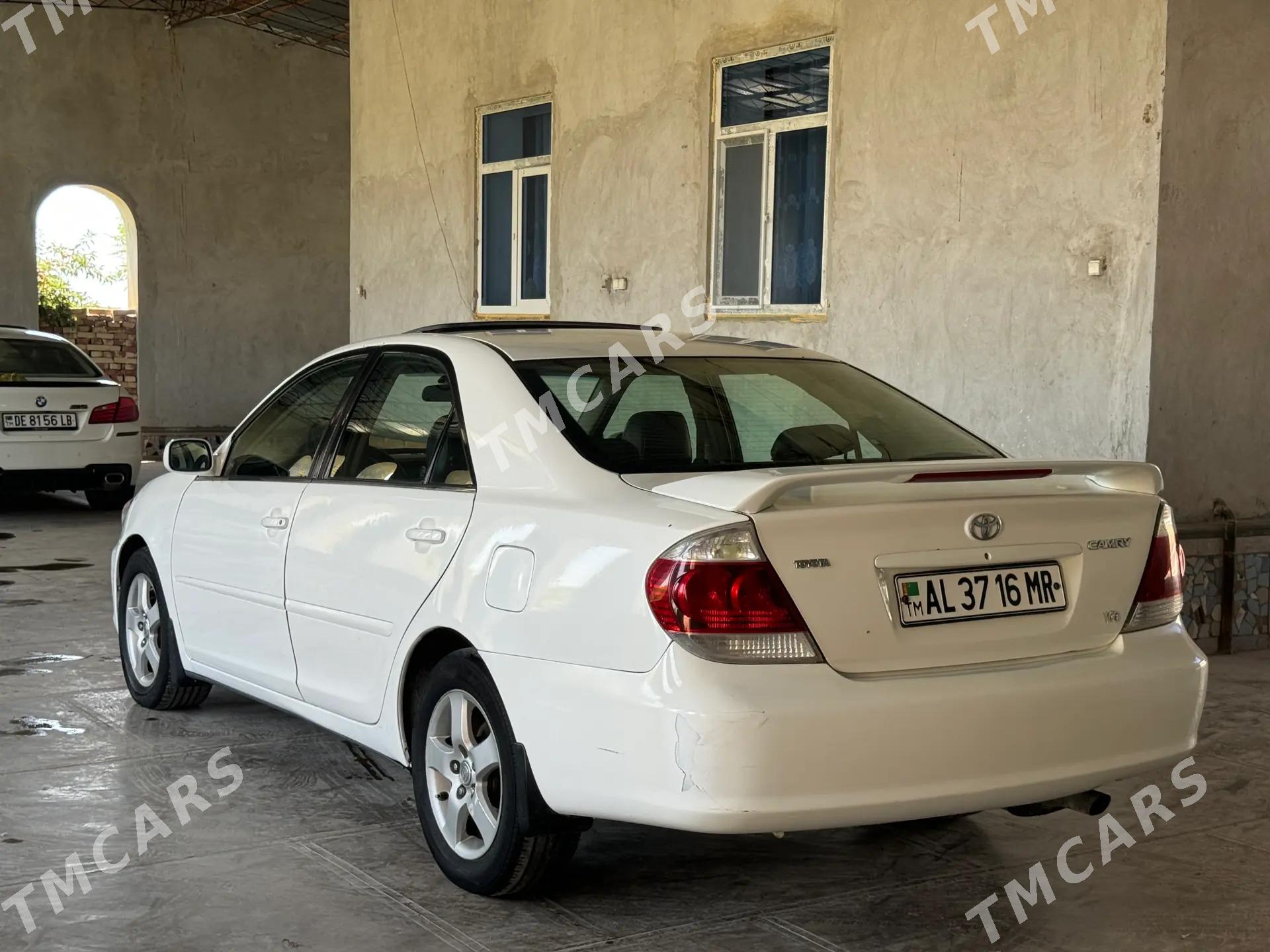 Toyota Camry 2002 - 140 000 TMT - Дянев - img 2