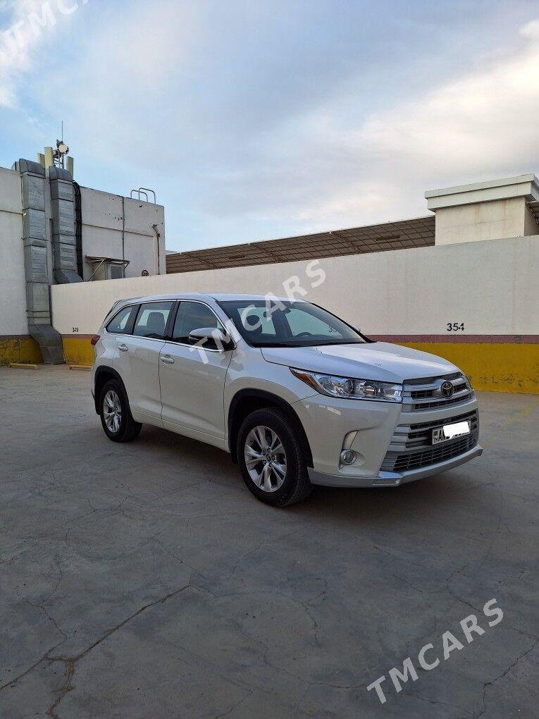 Toyota Highlander 2018 - 435 000 TMT - Чоганлы - img 4