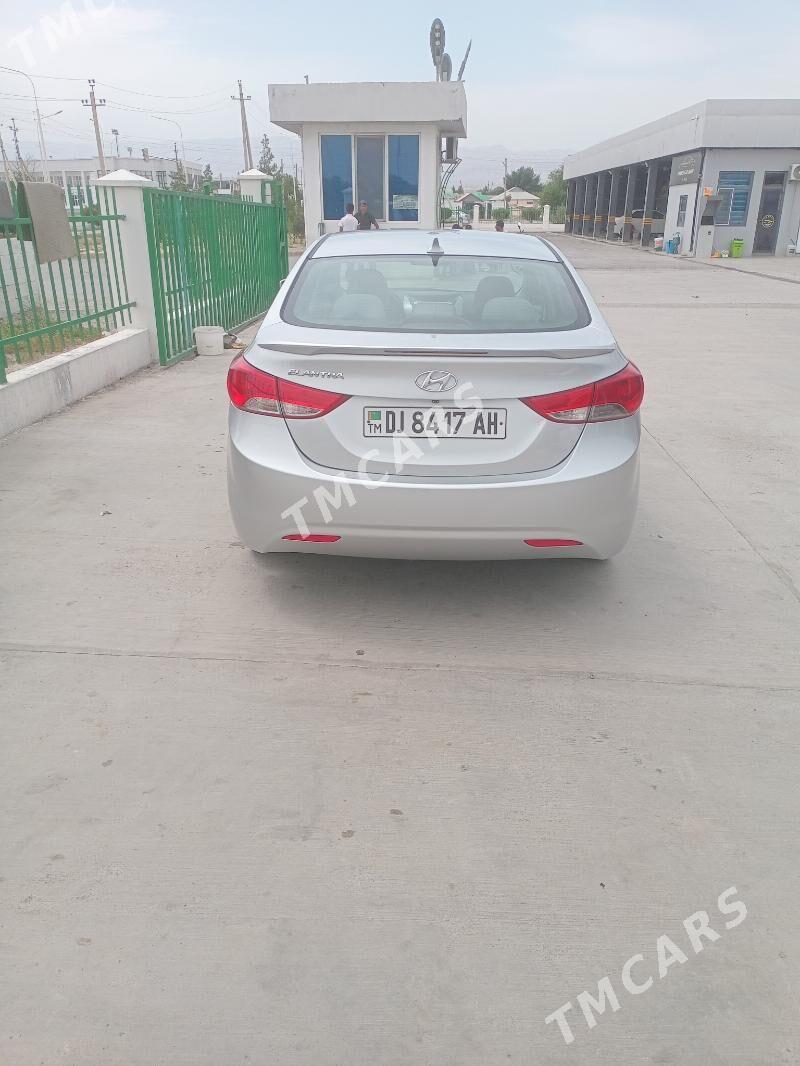 Hyundai Elantra 2011 - 125 000 TMT - Ашхабад - img 4