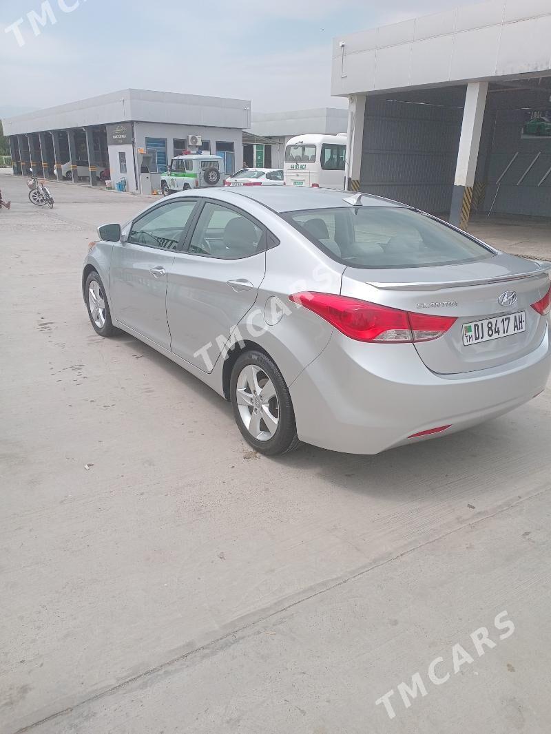 Hyundai Elantra 2011 - 125 000 TMT - Ашхабад - img 3