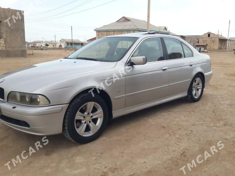 BMW 525 2002 - 90 000 TMT - Эсенгулы - img 4